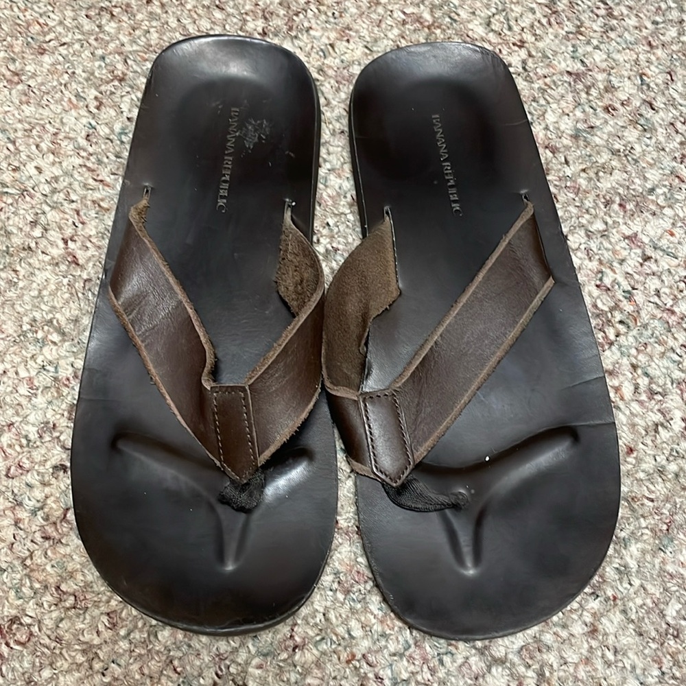 Banana republic leather thongs